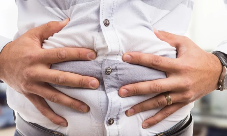 أصوات البطن المزعجة : أسباب غازات البطن وعلاجها بالمنزل