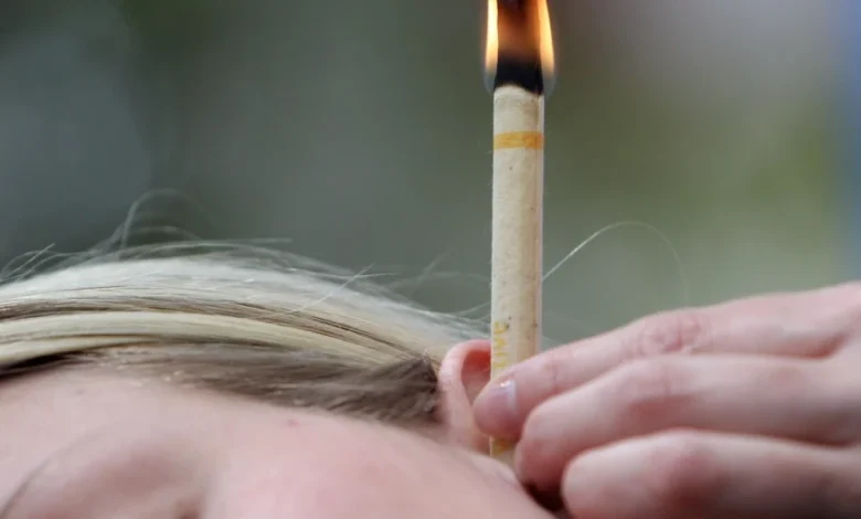 تنظيف شمع الأذن