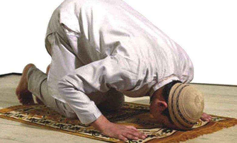 مواقيت الصلاة للمسلمين حول العالم 5 صلوات في اليوم