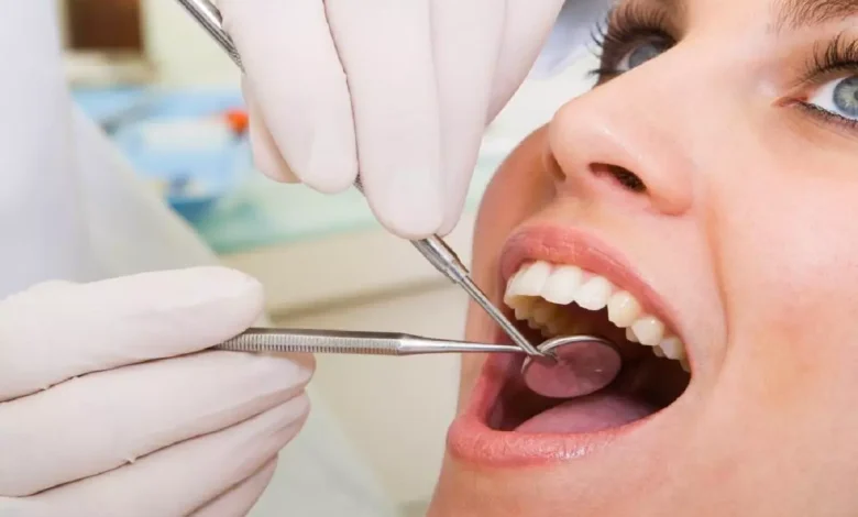 علاج التهاب اللثة في المنزل