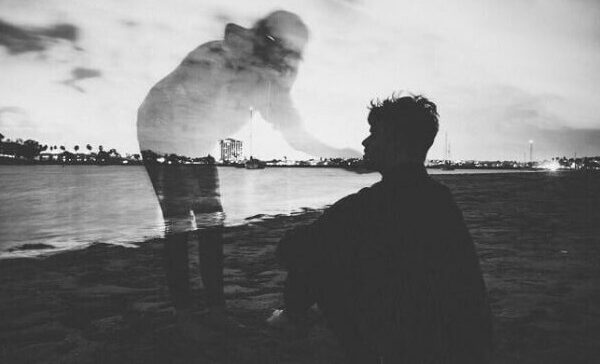 تفسير رؤية شخص ميت في المنام