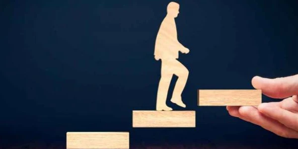 كيف أطور من نفسي في 6 أشهر