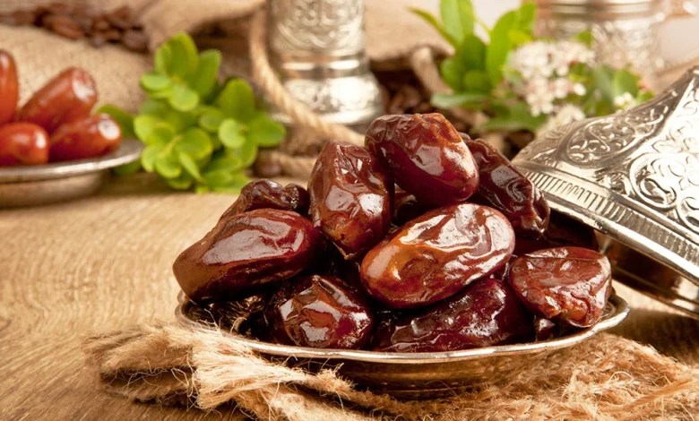 تفسير رؤية التمر في المنام