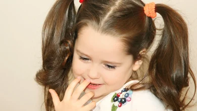 الخجل عند الأطفال