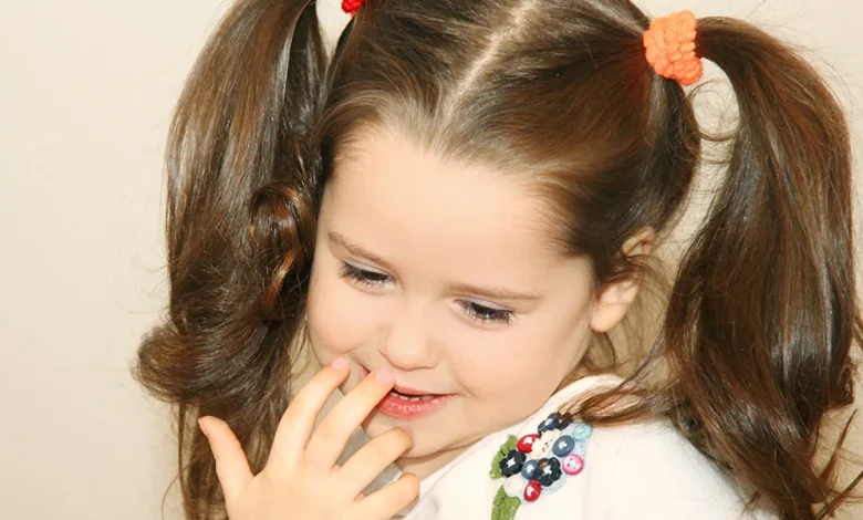 الخجل عند الأطفال