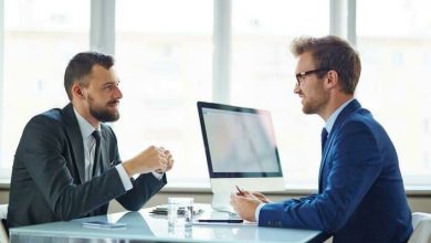 تفسير حلم التحدث مع شخص لا اعرفه