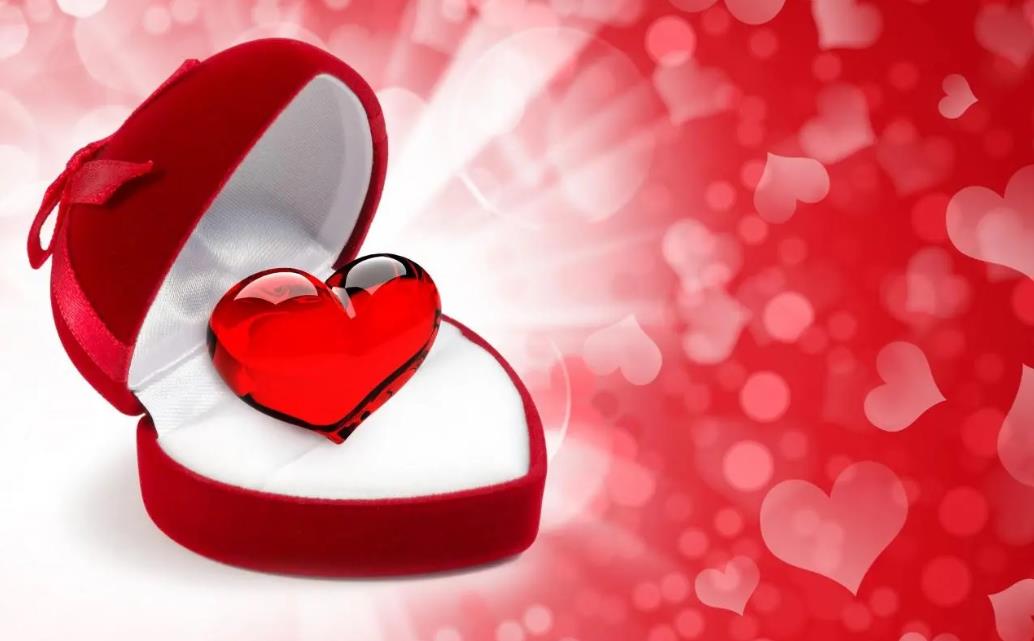 تفسير حلم الحب في المنام للعزباء