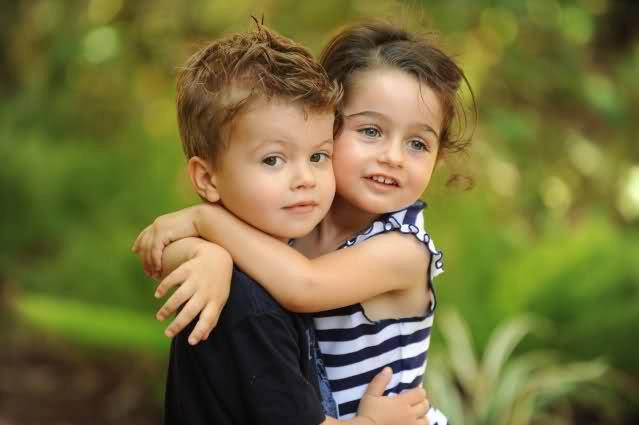 تفسير حلم حضن شخص تحبه