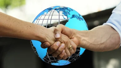 صفات الإنسان الدبلوماسي