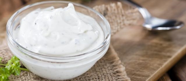 طريقة عمل المايونيز