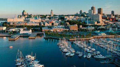 العيش في كندا