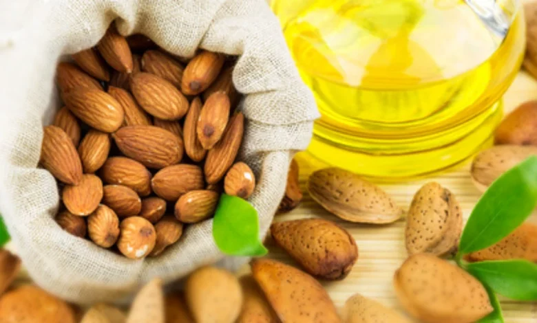 زيت اللوز الحلو