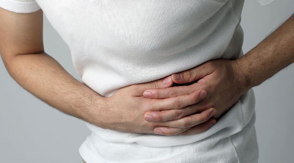 الم اسفل البطن