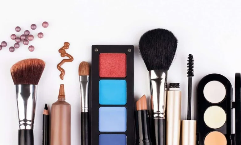 أدوات تجميل البشرة