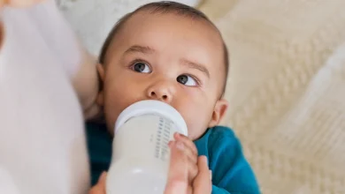 أنواع الحليب للرضع