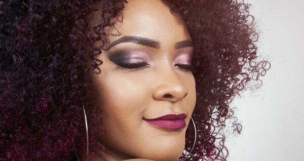 فوائد الفازلين للوجه قبل النوم