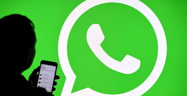 نسخة واتساب ايفون