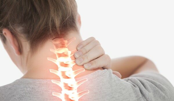 آلام الرقبة