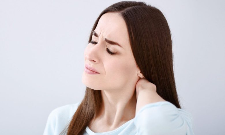 آلام الرقبة