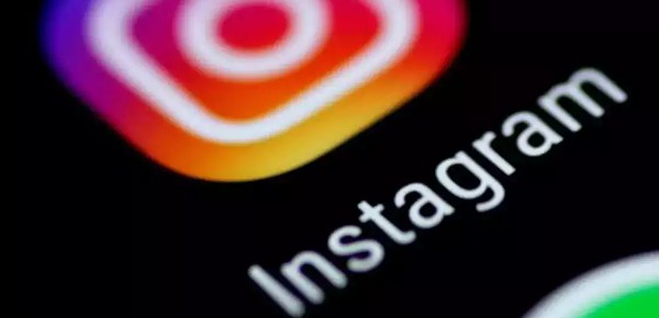 هل نسيت كلمة السر Instagram