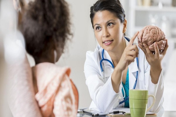 طبيب أعصاب عربي في شتوتغارت