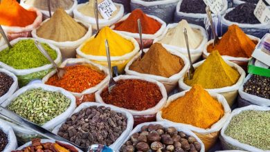 انواع البهارات عند العطار