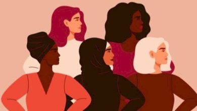 علامات تفضح المرأة وتصرفاتها