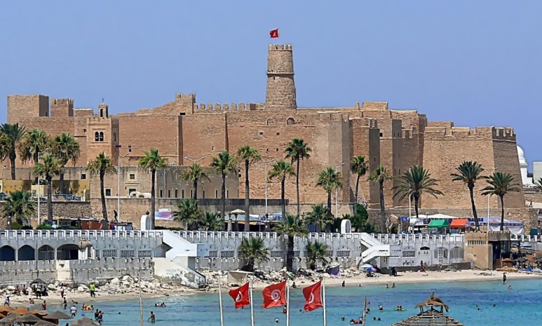 السياحية في مونستر