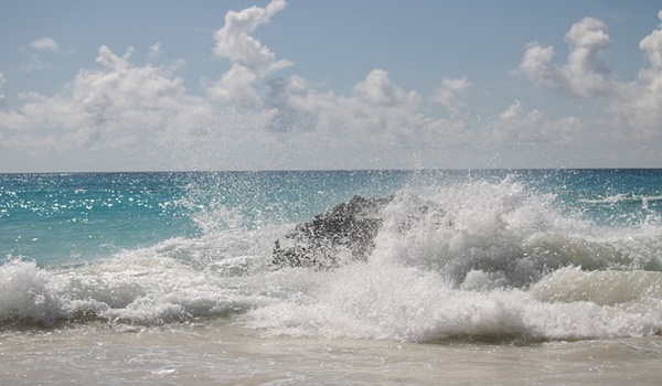 اين يقع مثلث البرمودا