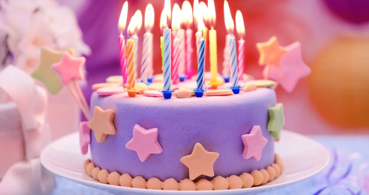 تورت عيد الميلاد مميزة ورائعة