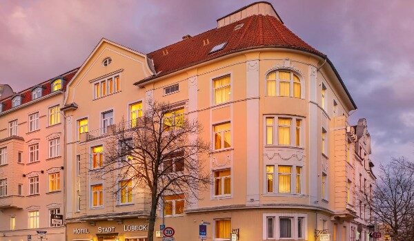 افضل اماكن السياحية في لوبيك