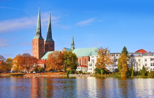 افضل اماكن السياحية في لوبيك