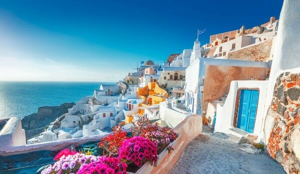 السياحة في سانتوريني