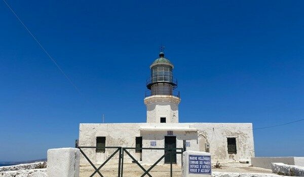 السياحة في ميكونوس