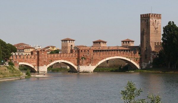 السياحة في فيرونا