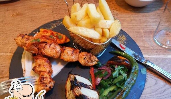 مطعم الزيتونة اللبناني