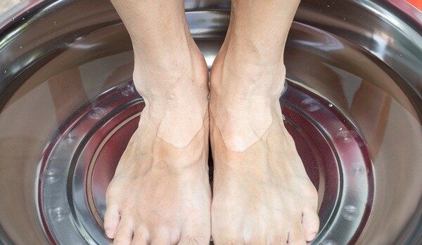 تجربتي مع حرارة القدمين