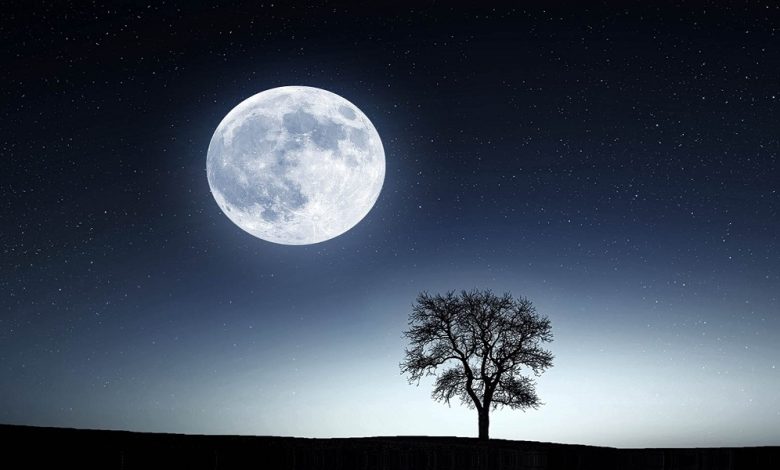 عبارات عن القمر