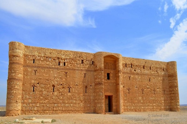 السياحة في عمان