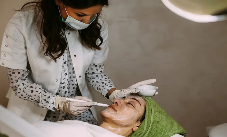 طبيب جلدية عربي في فيينا