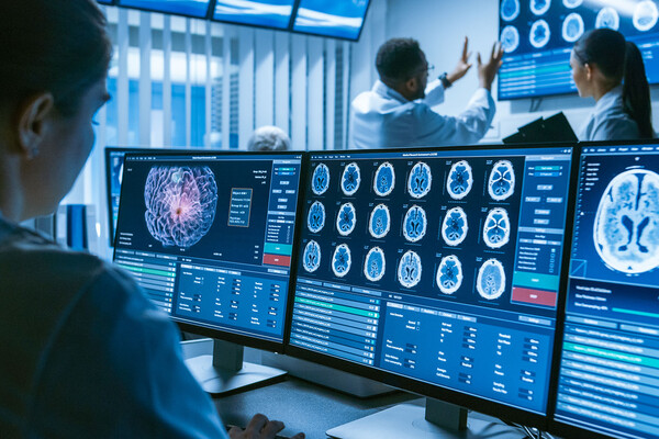 طبيب عربي أعصاب في باريس