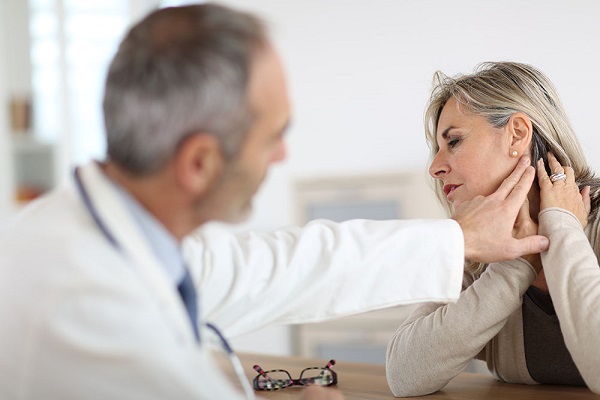 طبيب عربي أذن وانف وحنجرة في دوسلدورف