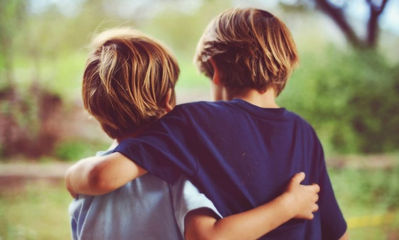 عبارات عن الأخ للواتس اب