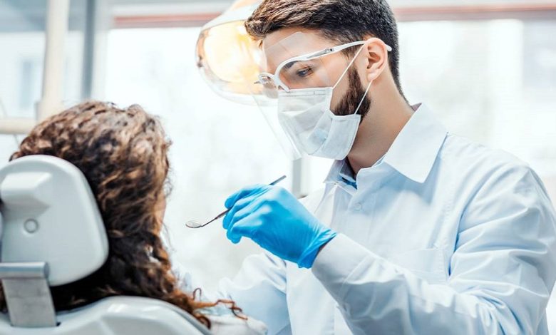 طبيب عربي أسنان في باريس