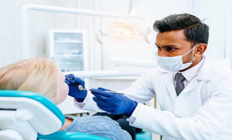 طبيب عربي تخصص أسنان في دوسلدورف