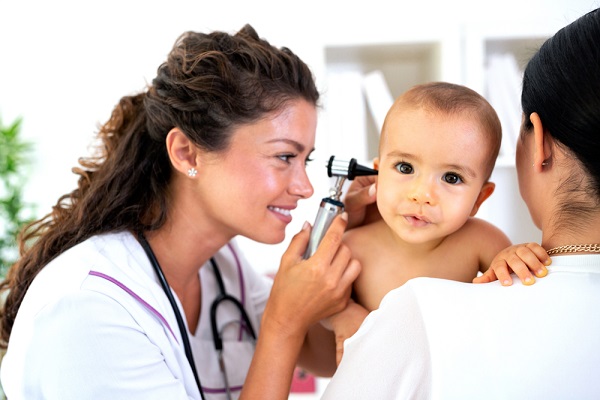 طبيب أطفال عربي في فيينا