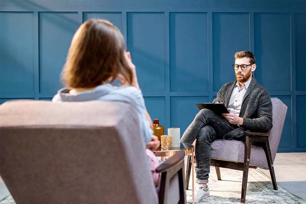 طبيب نفسي عربي في بيليفيلد