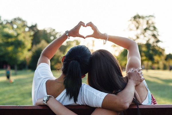 بوستات عيد ميلاد