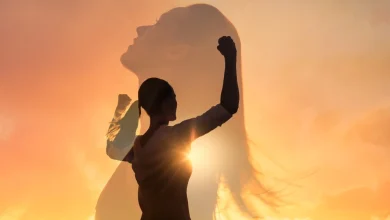 كلمات عن المرأة القوية