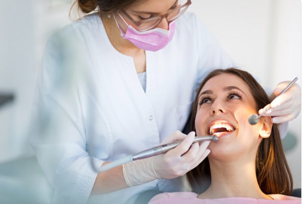 طبيب أسنان عربي في مانهايم